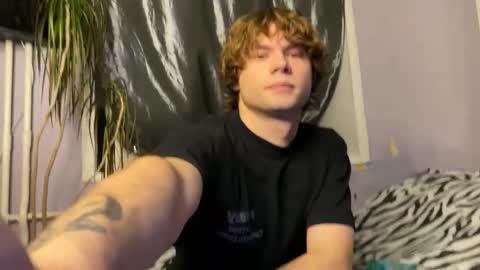 Eitan online show from November 8, 2025, 4:18 pm