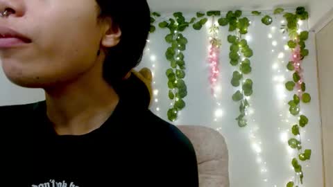 eiviiy1609 online show from November 3, 2025, 1:56 pm