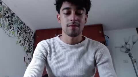 xoxo online show from December 26, 2024, 8:11 pm