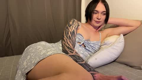 Snapshot of ekoebm chatting on November 18, 2025, 3:12 am Sweeet popcorn online show from November 18, 2025, 3:12 am