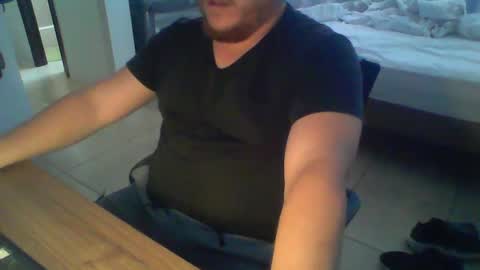 Snapshot of ekudemic chatting on October 25, 2025, 5:08 pm Juan Pablo M online show from October 25, 2025, 5:08 pm