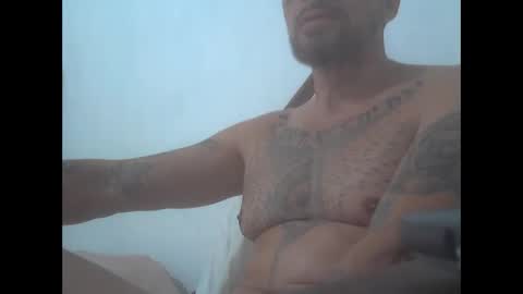 Snapshot of el_principe_veryhot chatting on February 15, 2026, 5:15 am el_principe_veryhot online show from February 15, 2026, 5:15 am