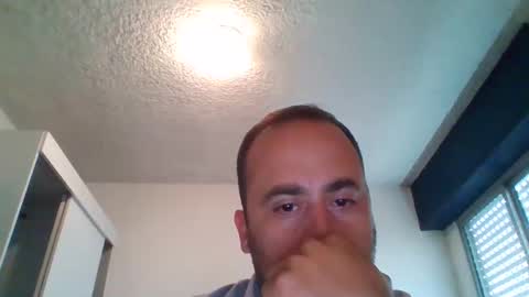 Puro online show from December 16, 2025, 8:47 pm