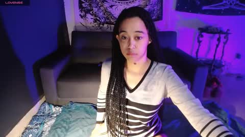Snapshot of ela_0 chatting on January 26, 2025, 5:34 am Ela  Help me reach 100 thumbs up online show from January 26, 2025, 5:34 am