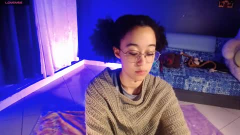 Snapshot of ela_0 chatting on March 2, 2025, 1:15 am Ela  Help me reach 100 thumbs up online show from March 2, 2025, 1:15 am