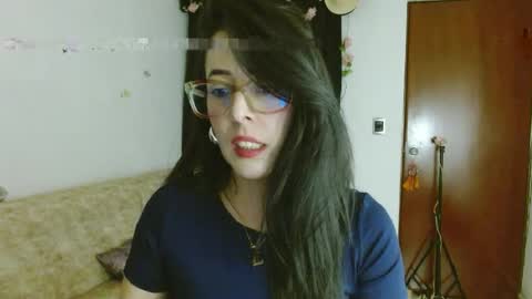 ela_3611 online show from April 13, 2026, 3:34 am