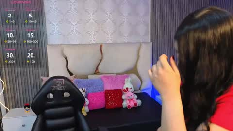 Snapshot of ela_tay1 chatting on April 27, 2026, 7:12 pm ela_tay1 online show from April 27, 2026, 7:12 pm