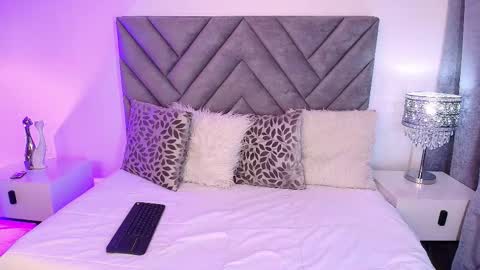 Snapshot of elaa_queen chatting on February 26, 2026, 4:39 pm elaa_queen online show from February 26, 2026, 4:39 pm