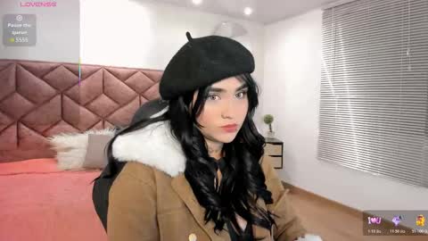 Snapshot of elaia_muller chatting on January 14, 2026, 3:56 am Elaia online show from January 14, 2026, 3:56 am