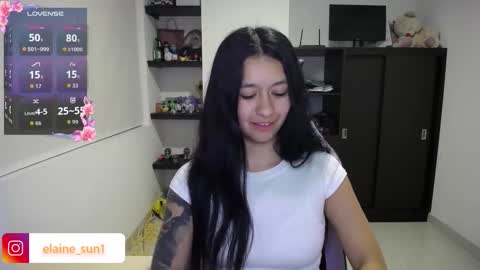 Snapshot of elaine_sun chatting on February 21, 2026, 1:28 am Elaine eli online show from February 21, 2026, 1:28 am