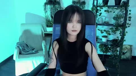 Snapshot of elainebeness chatting on February 21, 2026, 5:25 pm Your sweet girl online show from February 21, 2026, 5:25 pm