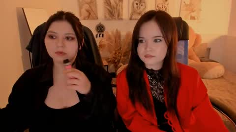 Snapshot of elainebeness chatting on May 30, 2026, 9:01 pm Your sweet girl online show from May 30, 2026, 9:01 pm
