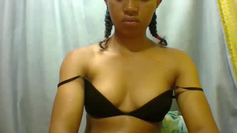 elaliealdy online show from January 16, 2026, 7:01 am