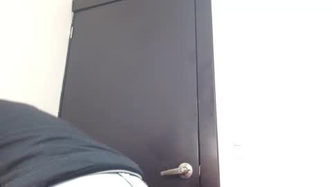 Snapshot of elamurray chatting on November 27, 2025, 11:12 am elamurray online show from November 27, 2025, 11:12 am