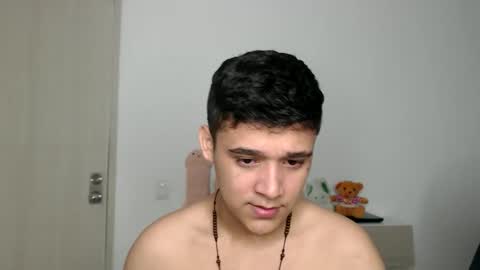 Snapshot of elandor__79876 chatting on November 17, 2025, 5:35 am elandor online show from November 17, 2025, 5:35 am