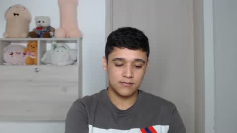 Snapshot of elandor__79876 chatting on November 28, 2025, 7:33 am elandor online show from November 28, 2025, 7:33 am