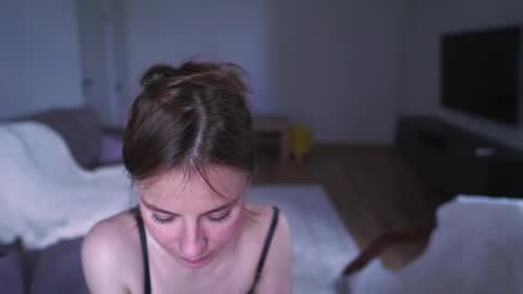 Snapshot of elannand chatting on May 16, 2026, 10:36 am ELA 3 online show from May 16, 2026, 10:36 am