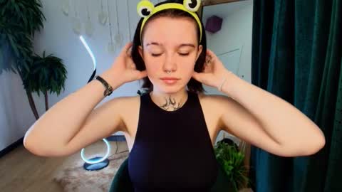 Snapshot of elastikiss chatting on November 25, 2025, 2:33 am elastikiss online show from November 25, 2025, 2:33 am