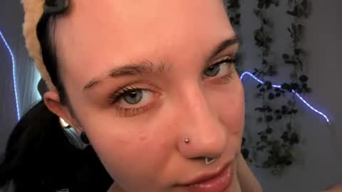 Snapshot of elastikiss chatting on July 6, 2026, 5:48 am elastikiss online show from July 6, 2026, 5:48 am