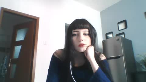 Snapshot of elaynetanton chatting on July 3, 2026, 7:04 am Lia online show from July 3, 2026, 7:04 am