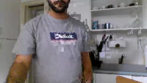 daniel18cmx online show from May 18, 2026, 2:51 am