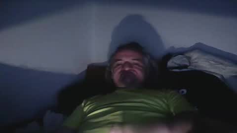 elcretinmo online show from May 18, 2026, 12:18 am