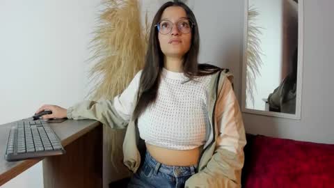 Elecktra online show from March 16, 2026, 7:40 pm