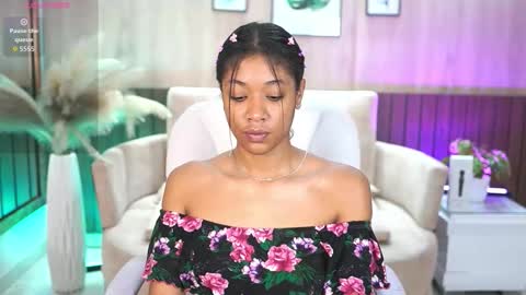 Electra Jones online show from November 12, 2025, 11:32 am