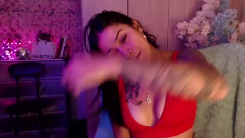 Snapshot of electrahot_18 chatting on June 17, 2026, 2:36 am Electra online show from June 17, 2026, 2:36 am