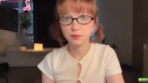 Snapshot of electric_woman chatting on October 30, 2025, 10:49 am Aleksa online show from October 30, 2025, 10:49 am