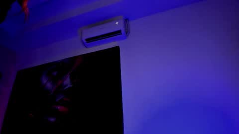 elektra_raven online show from November 8, 2025, 1:11 pm