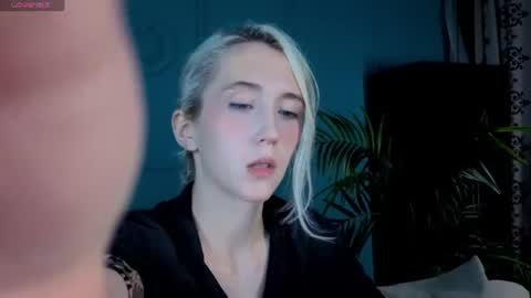 Snapshot of elen__moore chatting on July 20, 2026, 5:55 am Elen online show from July 20, 2026, 5:55 am
