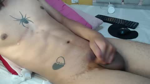 Snapshot of elena_and_derek chatting on December 10, 2024, 2:50 pm Elena Derek online show from December 10, 2024, 2:50 pm