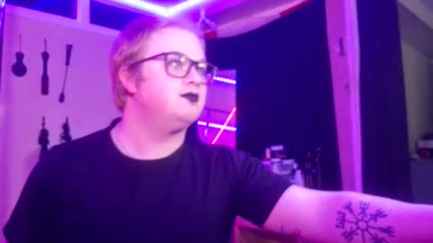 Elena Kryshenko online show from September 17, 2025, 4:08 pm