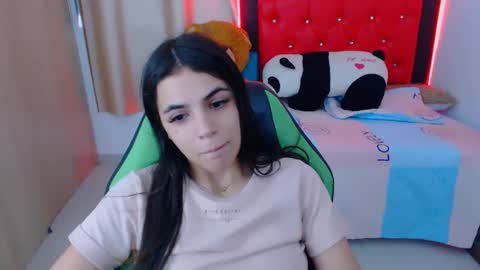 agnes online show from January 25, 2025, 8:53 pm