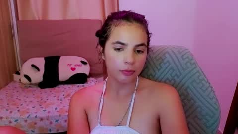 agnes online show from May 12, 2026, 6:38 pm