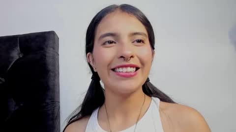 Elena  online show from March 26, 2026, 1:17 pm