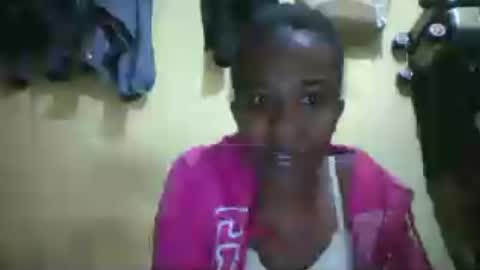 Snapshot of elhuithe05 chatting on August 1, 2026, 6:51 pm elhuithe05 online show from August 1, 2026, 6:51 pm