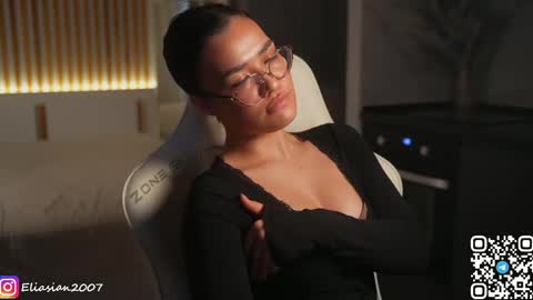 Eli  online show from April 10, 2026, 10:53 am