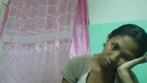 eliahsexy online show from April 23, 2026, 10:47 am