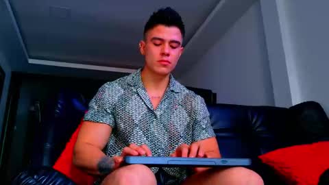 Elian online show from February 23, 2026, 8:06 pm