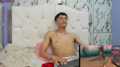 Elian Julian online show from November 29, 2025, 2:03 am