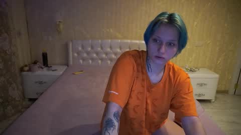 Luna online show from October 28, 2025, 10:56 pm