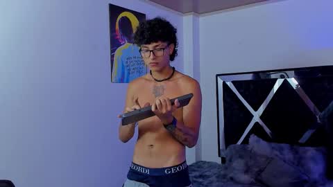 Snapshot of eliasferragamo chatting on December 4, 2025, 2:21 am Elias Ferragamo online show from December 4, 2025, 2:21 am