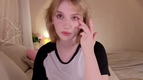 Ellie online show from February 22, 2026, 5:30 am