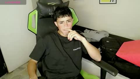 bby-santy online show from November 25, 2025, 7:25 pm