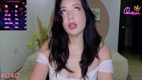 eliiih_ online show from March 26, 2026, 2:39 am