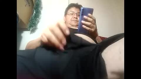 elimposstor online show from December 29, 2024, 3:03 pm