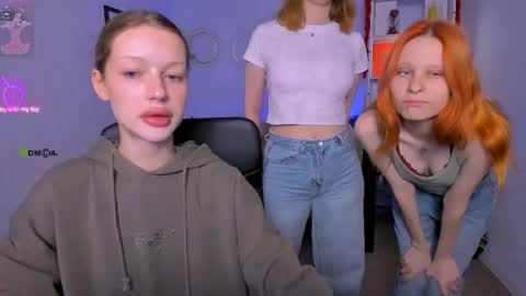 Snapshot of elin_bliss chatting on May 17, 2026, 9:38 am Elin online show from May 17, 2026, 9:38 am