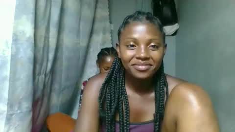 elina981 online show from February 4, 2026, 7:53 pm